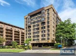 344 Prospect Avenue 8A  Hackensack NJ 07601 photo