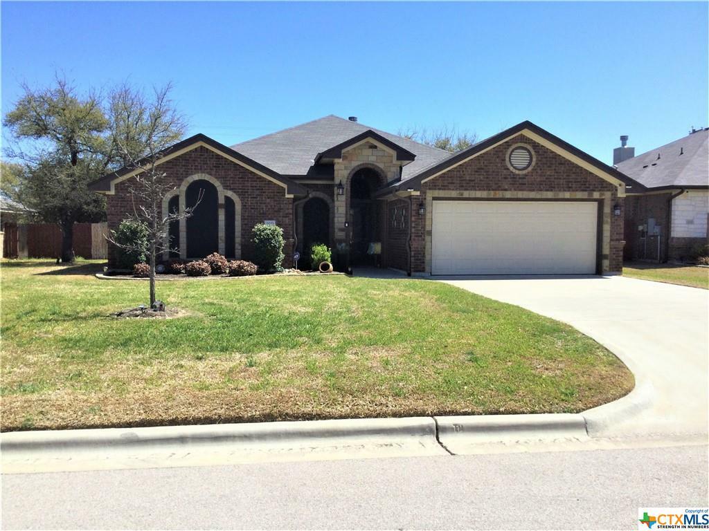 Property Photo:  2035 Rustling Oaks Drive  TX 76548 