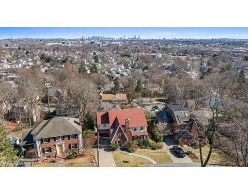 Property Photo: 17 Richmond Rd MA 02478