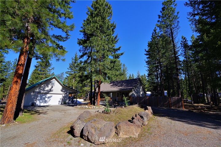Property Photo:  41 White Pine Drive  WA 98940 