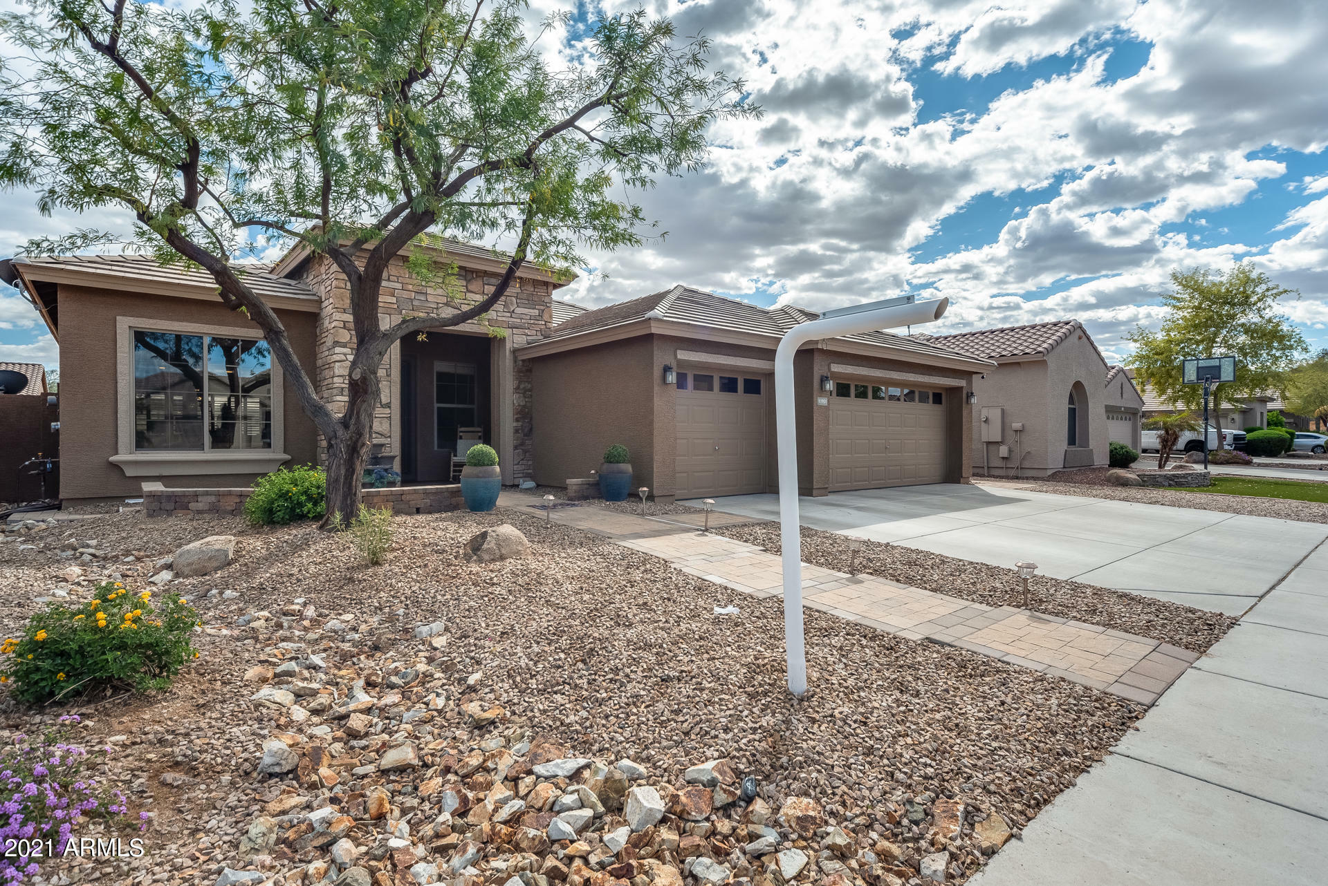 Property Photo:  11951 W Jessie Lane  AZ 85373 