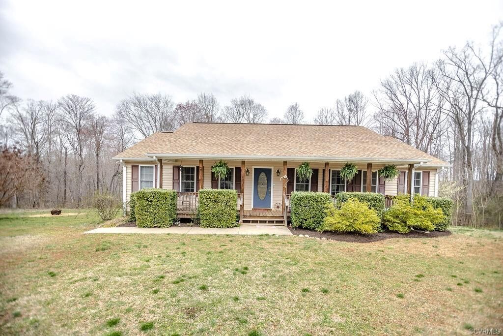 Property Photo:  1595 Scuffletown Road  VA 23966 