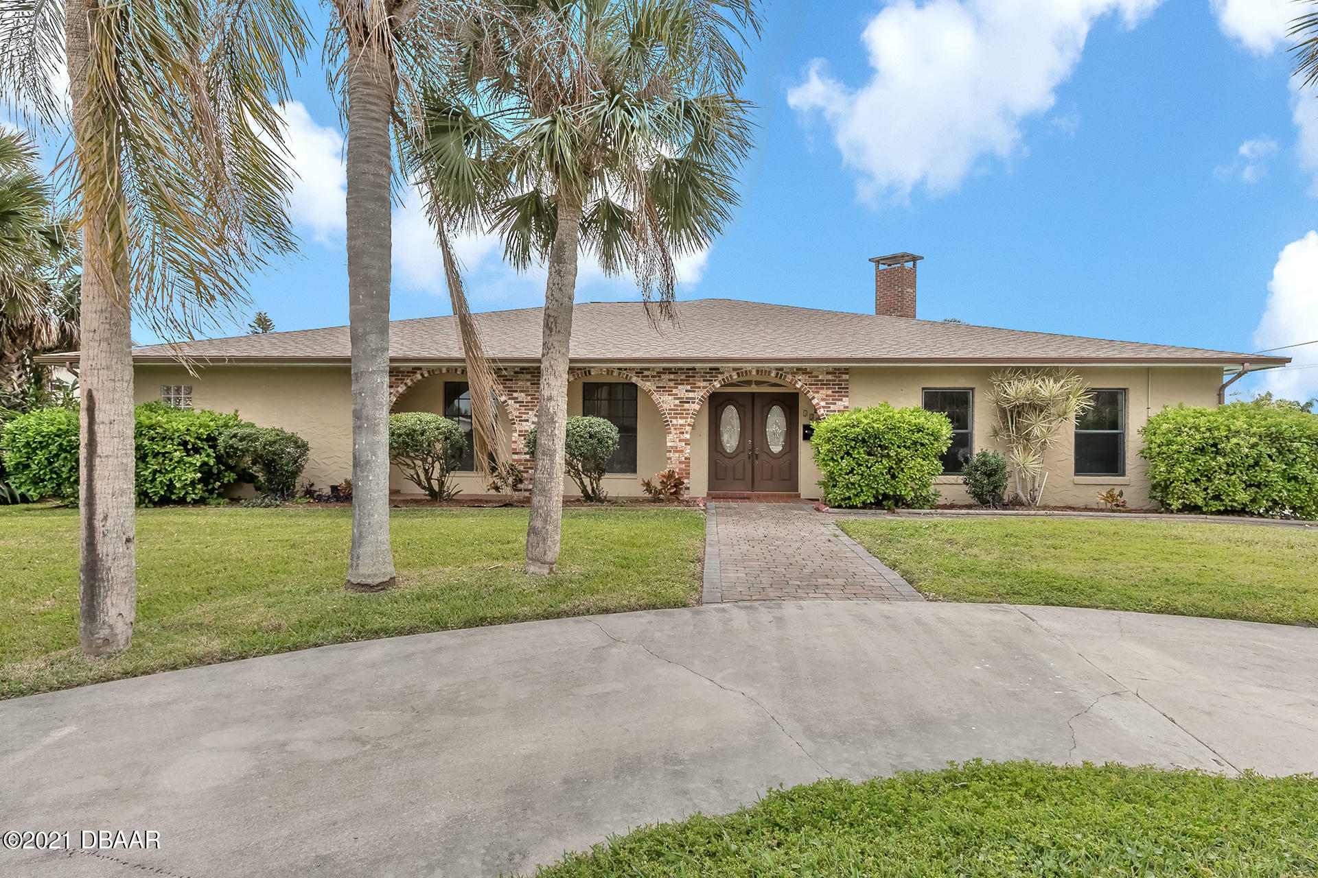 Property Photo:  1372 John Anderson Drive  FL 32176 