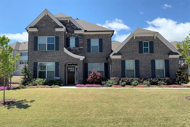 Property Photo:  5605 Bradenton Road  GA 30004 