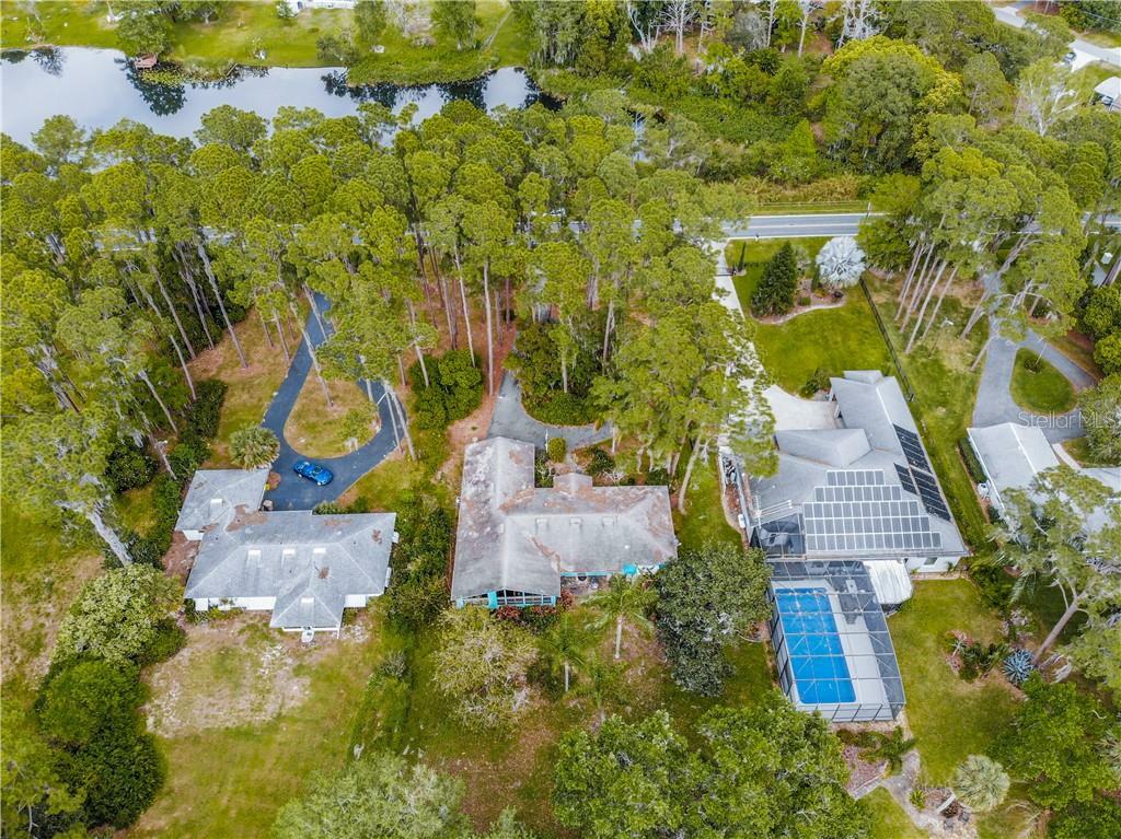 Property Photo:  33329 Lakeshore Drive  FL 32778 