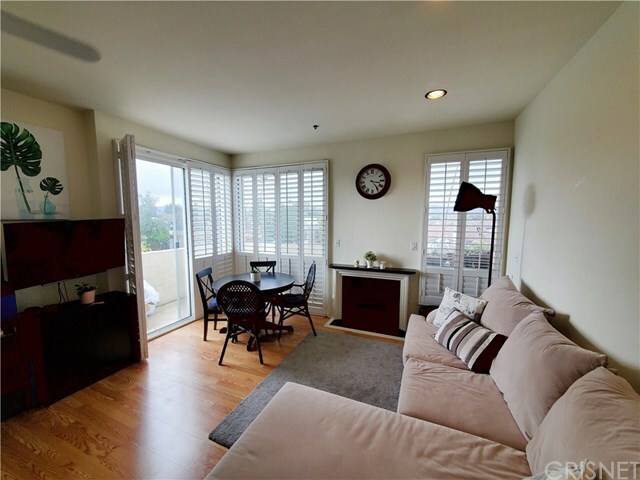 Property Photo:  19350 Sherman Way 301  CA 91335 