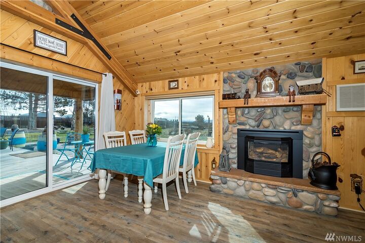 Property Photo:  2751 Brick Mill Rd  WA 98926 