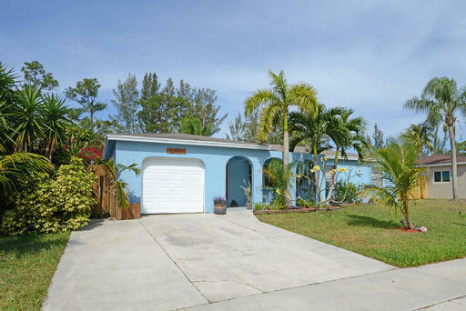 Property Photo:  22087 Caldera Avenue  FL 33428 