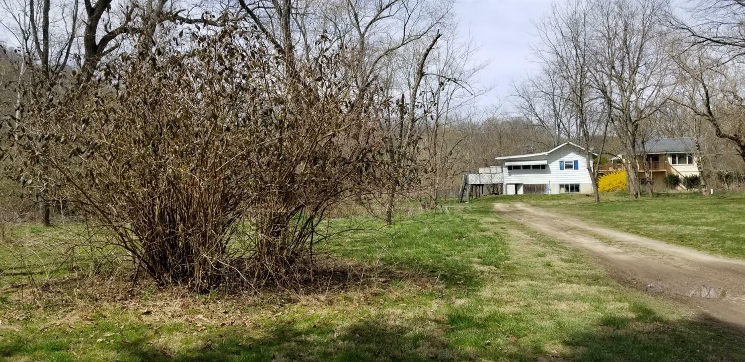 Property Photo:  415 Clinker Run Rd  IN 47060 