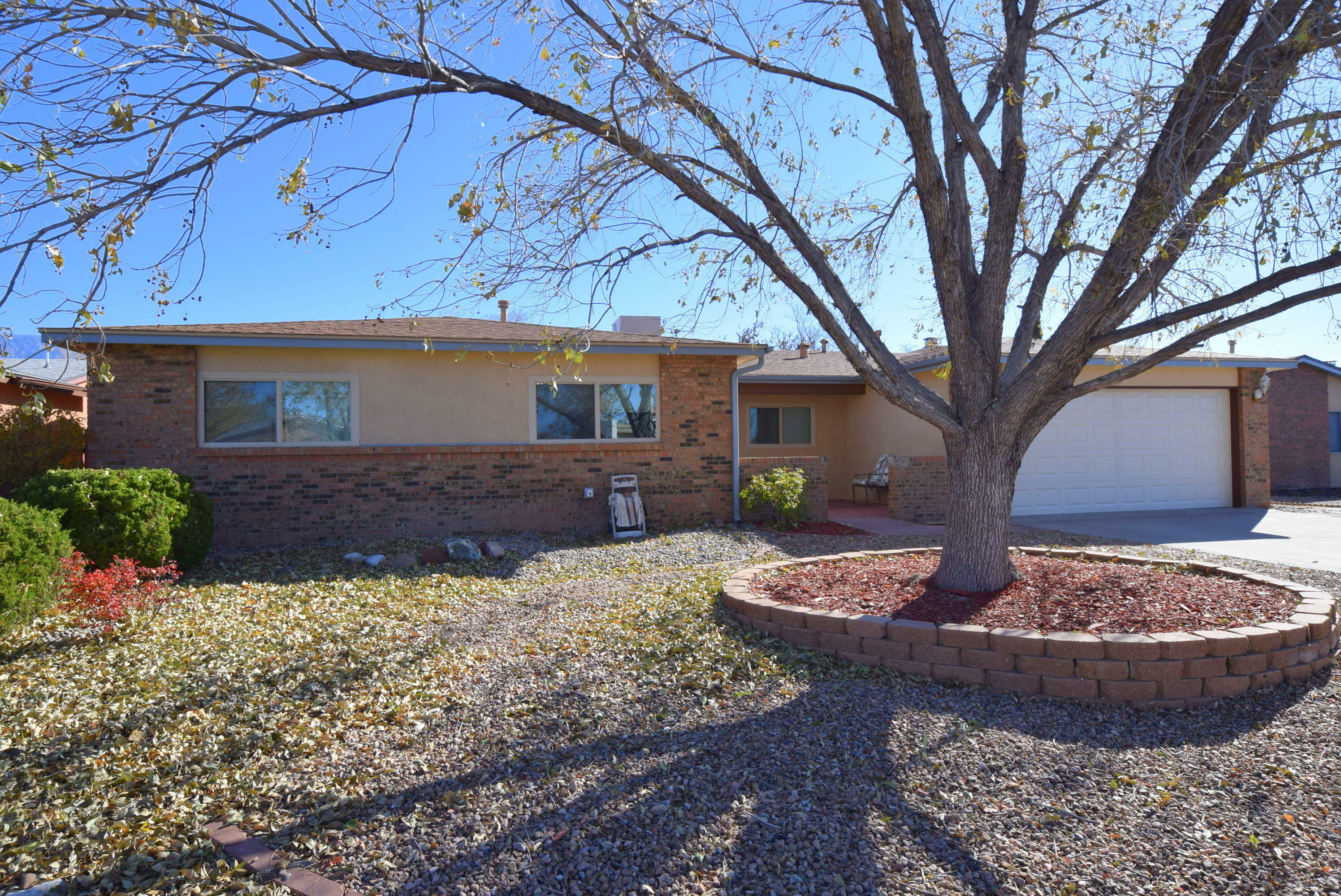 Property Photo:  7408 Frieda Street NE  NM 87109 