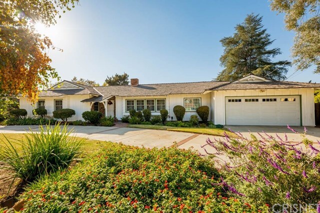 Property Photo: 5161 Amigo Avenue CA 91356