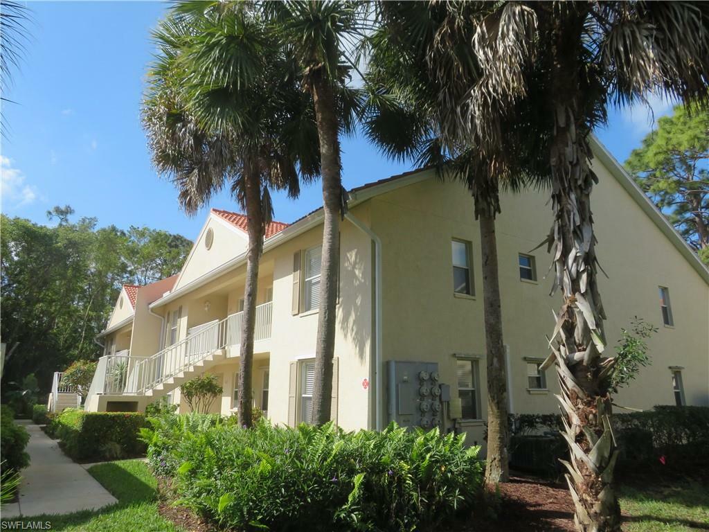 Property Photo: 273 Robin Hood Cir 9-104 FL 34104