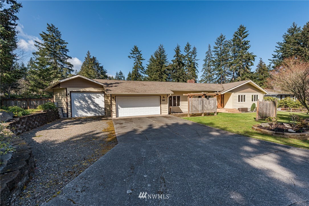 Property Photo:  818 S Seamount Drive  WA 98363 