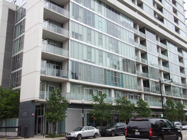 Property Photo: 1720 S Michigan Avenue 2415 IL 60616