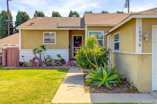 Property Photo:  10954 Lyndora Street  CA 90650 