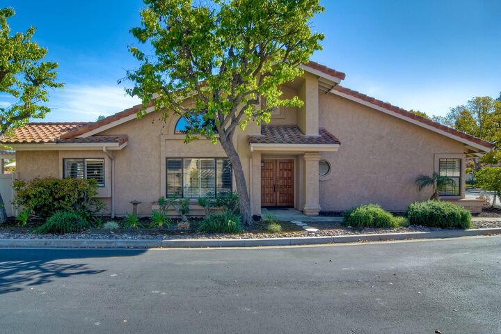 Property Photo:  15623 Via Marchena  CA 92128 