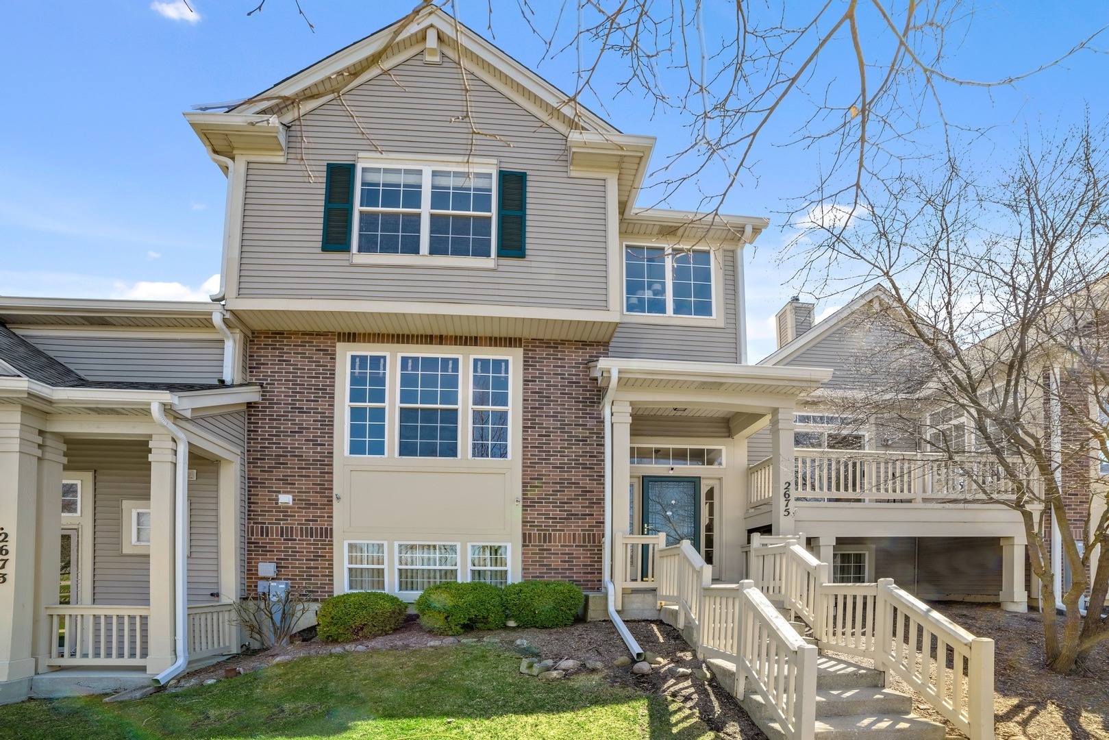 Property Photo:  2675 N Greenwood Avenue  IL 60004 