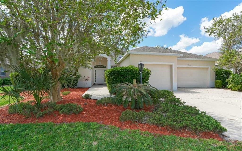 Property Photo:  742 Planters Manor Way  FL 34212 