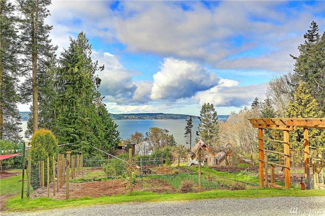 Property Photo:  4360 S Camano Dr  WA 98282 