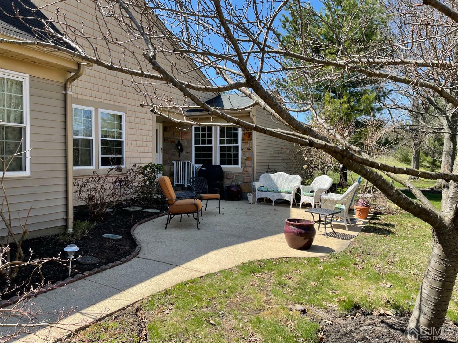 Property Photo:  11 James Madison Court  NJ 08831 