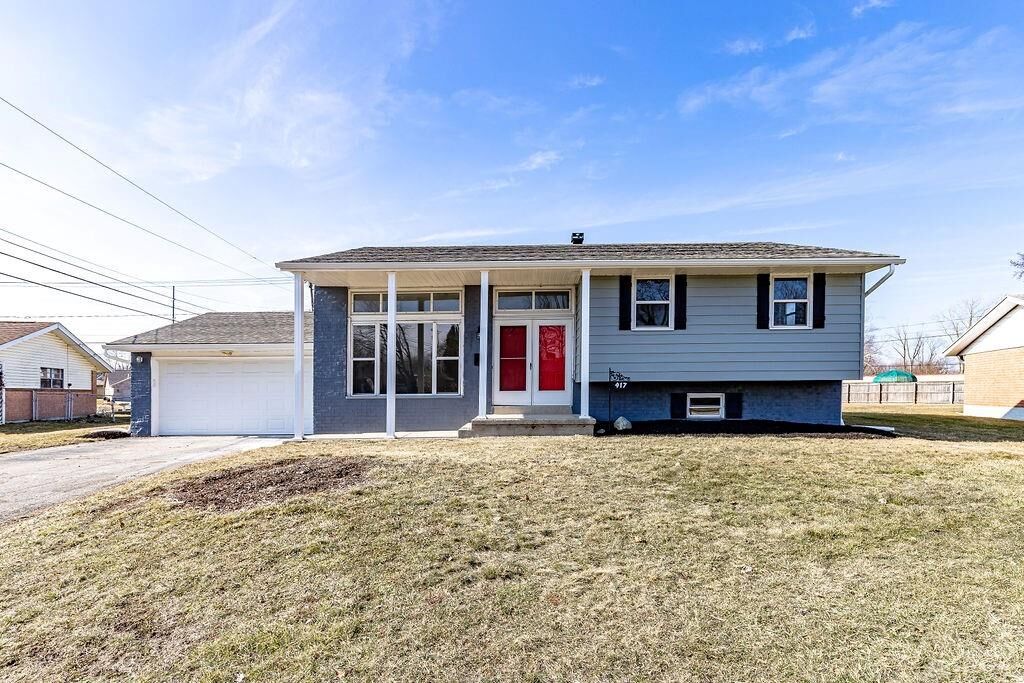 Property Photo:  417 Katy Lane  OH 45322 