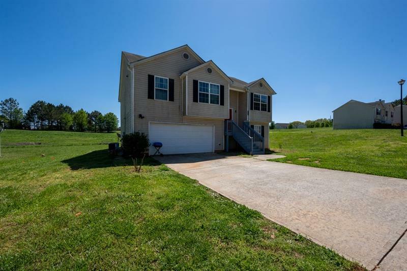 Property Photo: 900 Rosewood Lane GA 30656