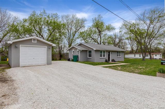 Property Photo: 12525 State Road Cc 63028