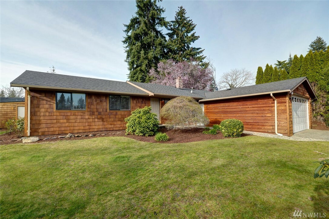 Property Photo:  8216 143rd Place  WA 98034 