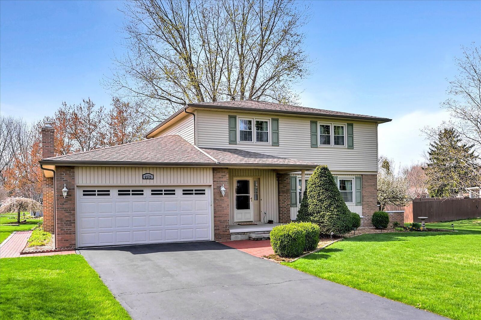 Property Photo:  6525 Riverton NW Circle  OH 43147 