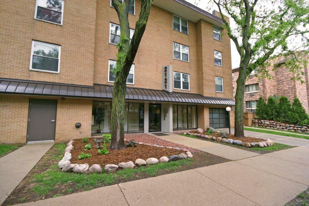 Property Photo:  2121 N Cambridge Ave 110  WI 53202 