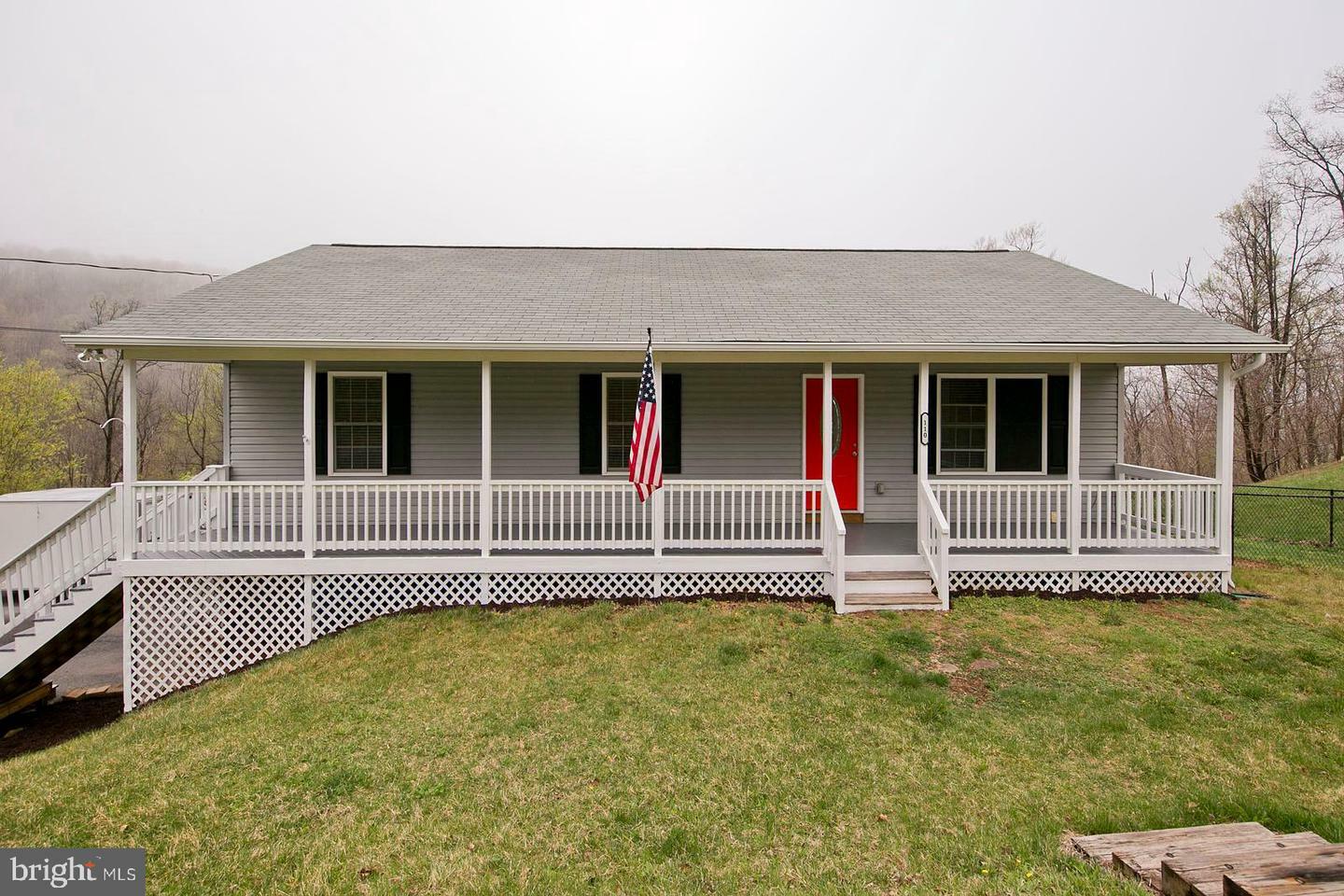 Property Photo: 110 Lookout Point Way VA 22642