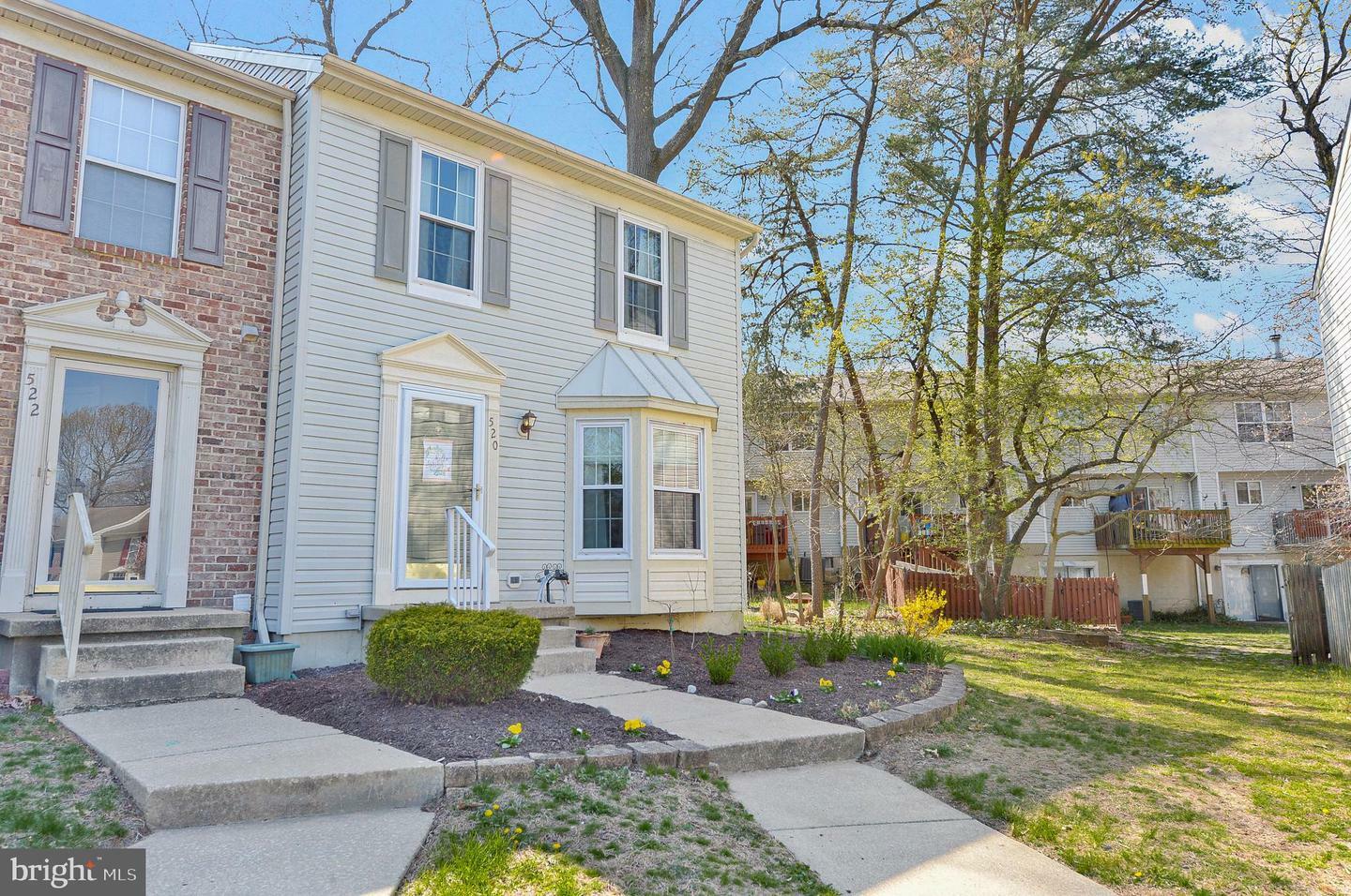 Property Photo:  520 Galahad Court  NJ 08051 