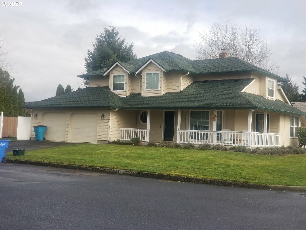 Property Photo:  15606 SE Stevenson Dr  WA 98683 