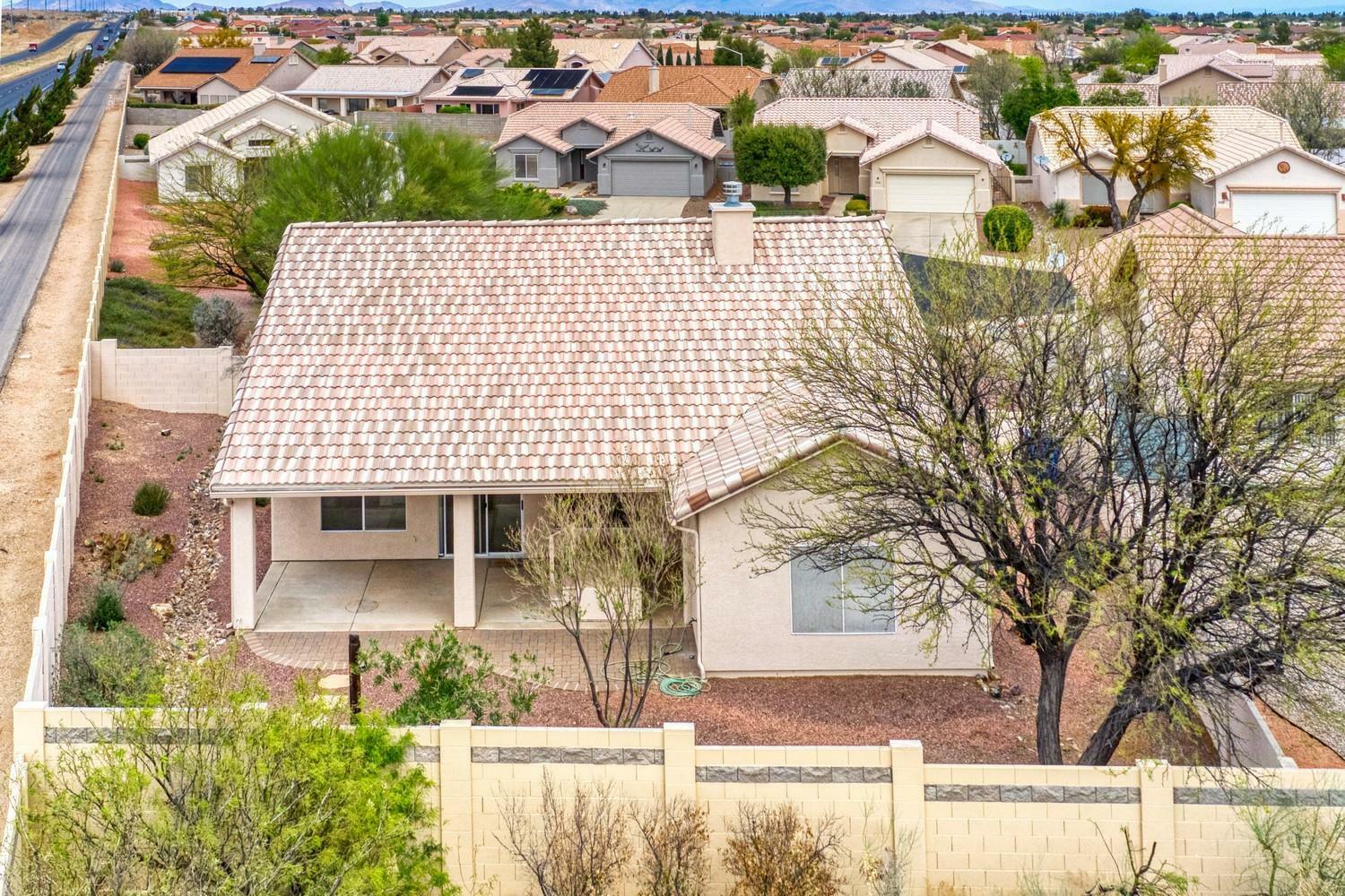 Property Photo:  2204 Evening Shadow Court  AZ 85650 