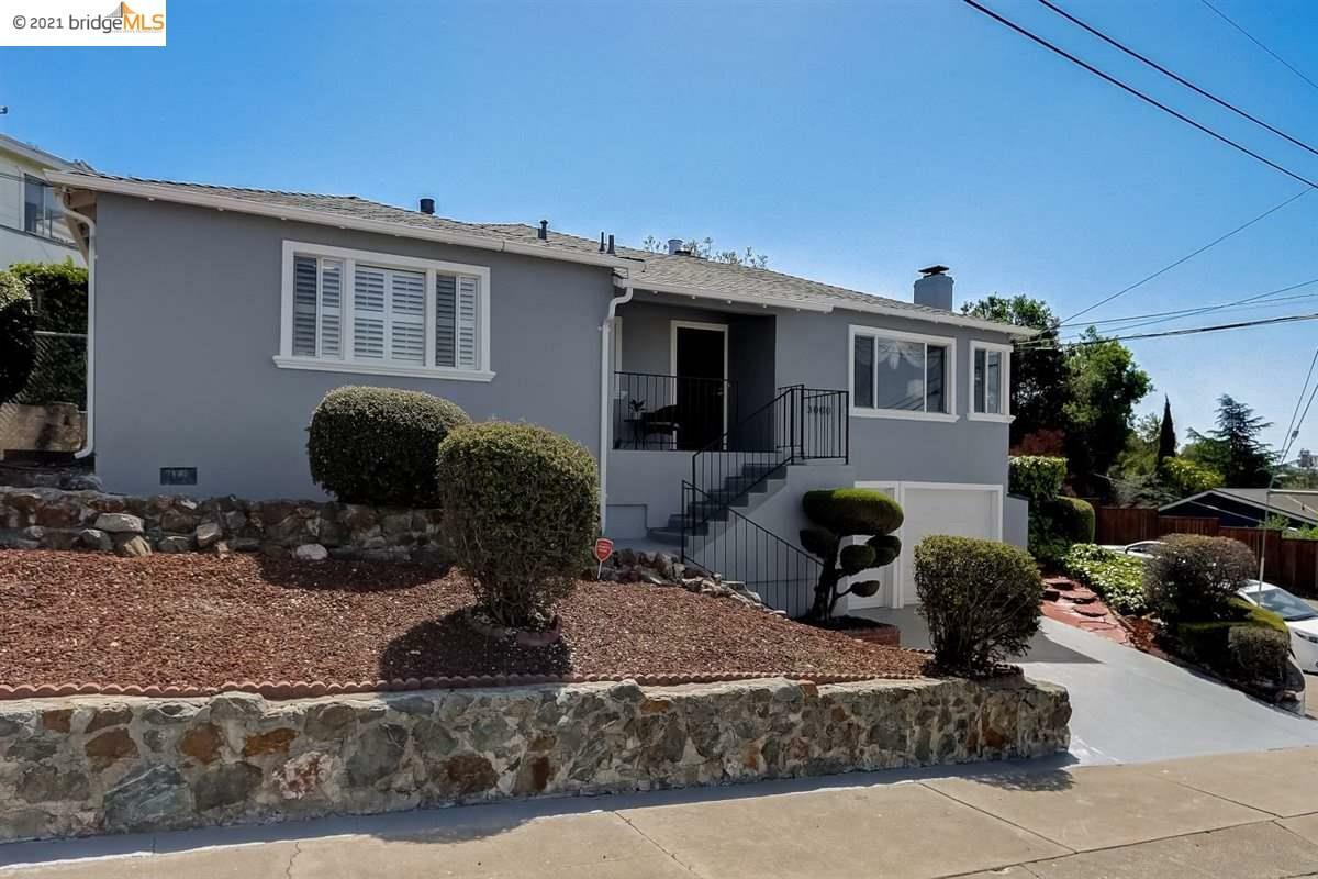 Property Photo:  3000 El Monte Ave  CA 94605 