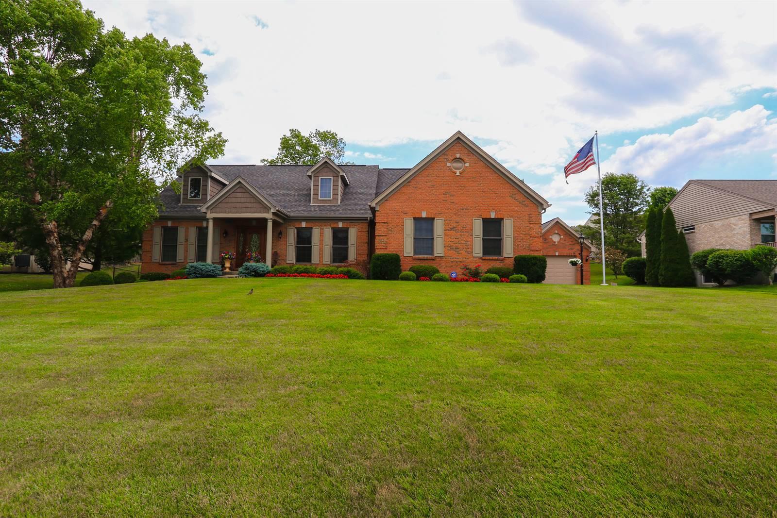 Property Photo: 8278 Woodcreek Drive KY 41042