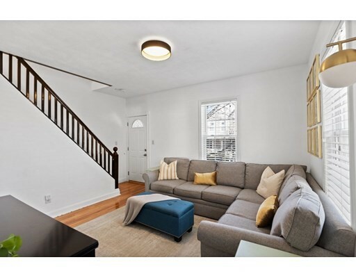 Property Photo: 11 Tappan St 11 MA 02176