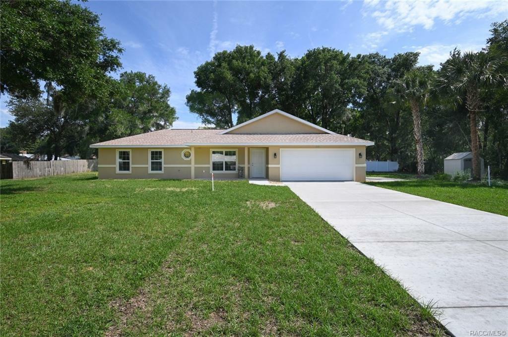 Property Photo:  8530 E Cross Lane  FL 34450 