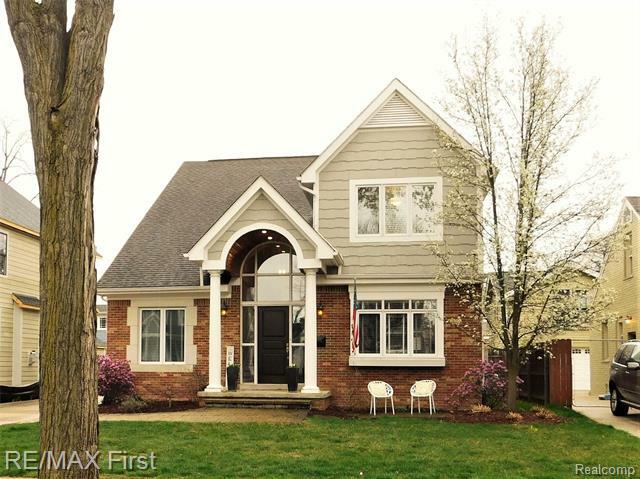 954 Chestnut Street  Birmingham MI 48009 photo