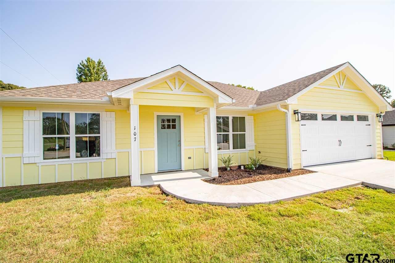 Property Photo:  107 Brenlind Lane  TX 75773 