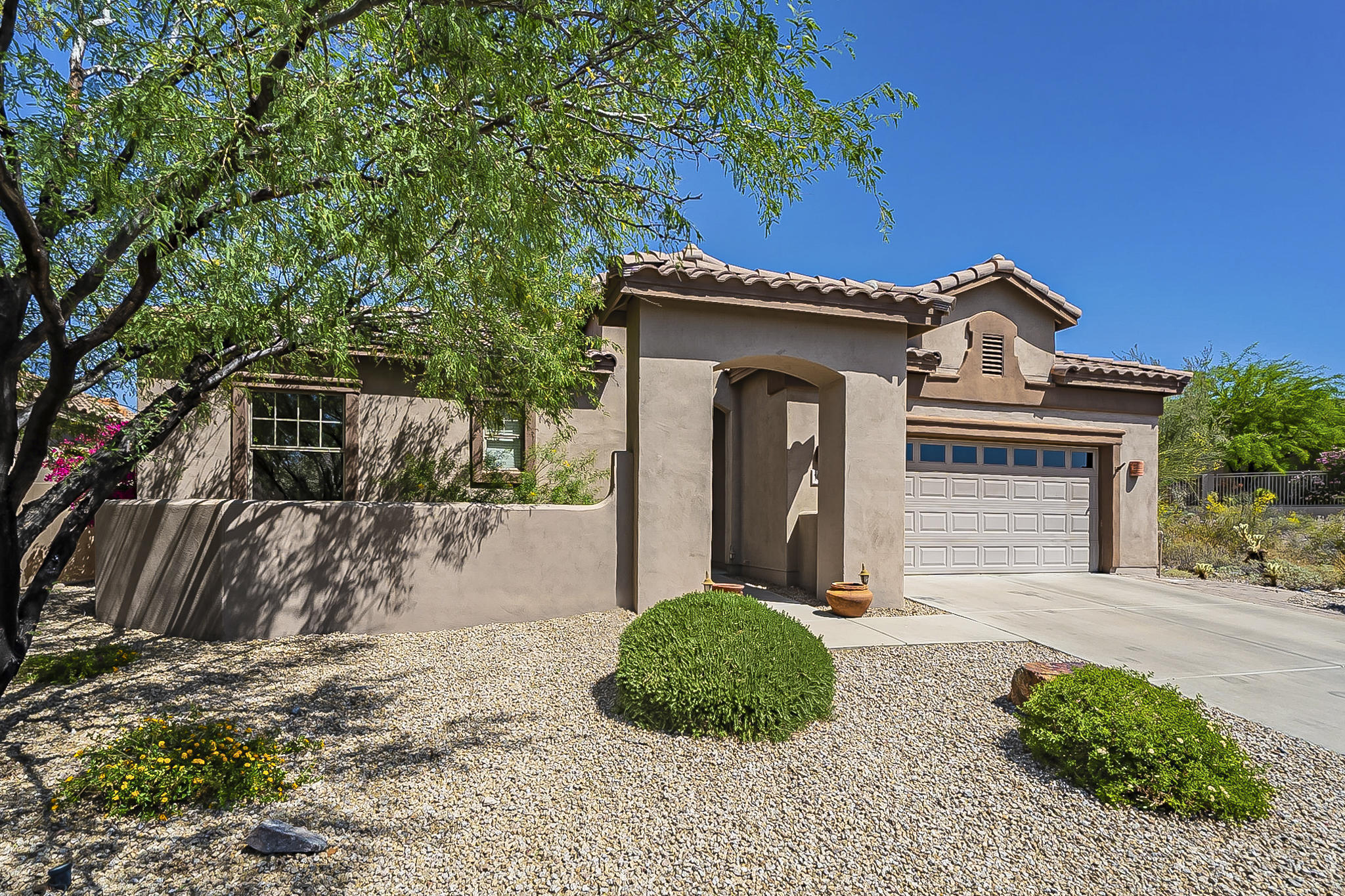 Property Photo: 10852 E Betony Drive AZ 85255