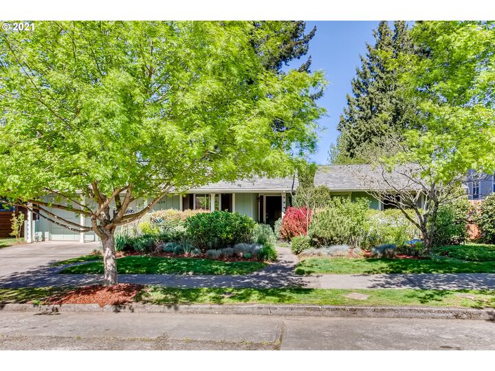 9639 N Syracuse St  Portland OR 97203 photo