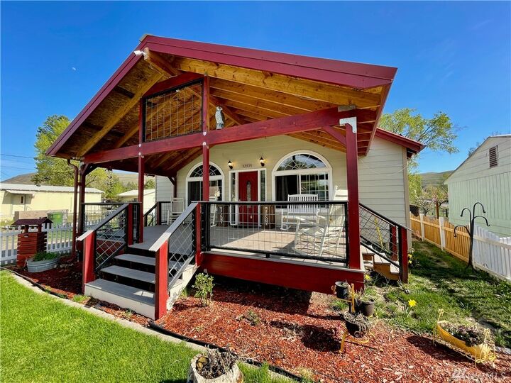 1293 1st Ave S  Okanogan WA 98840 photo