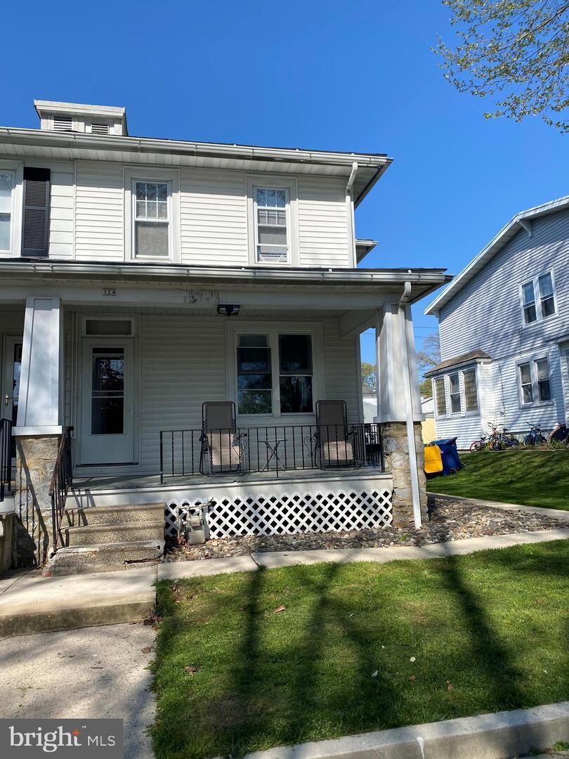 Property Photo: 124 Intervilla Avenue PA 19609