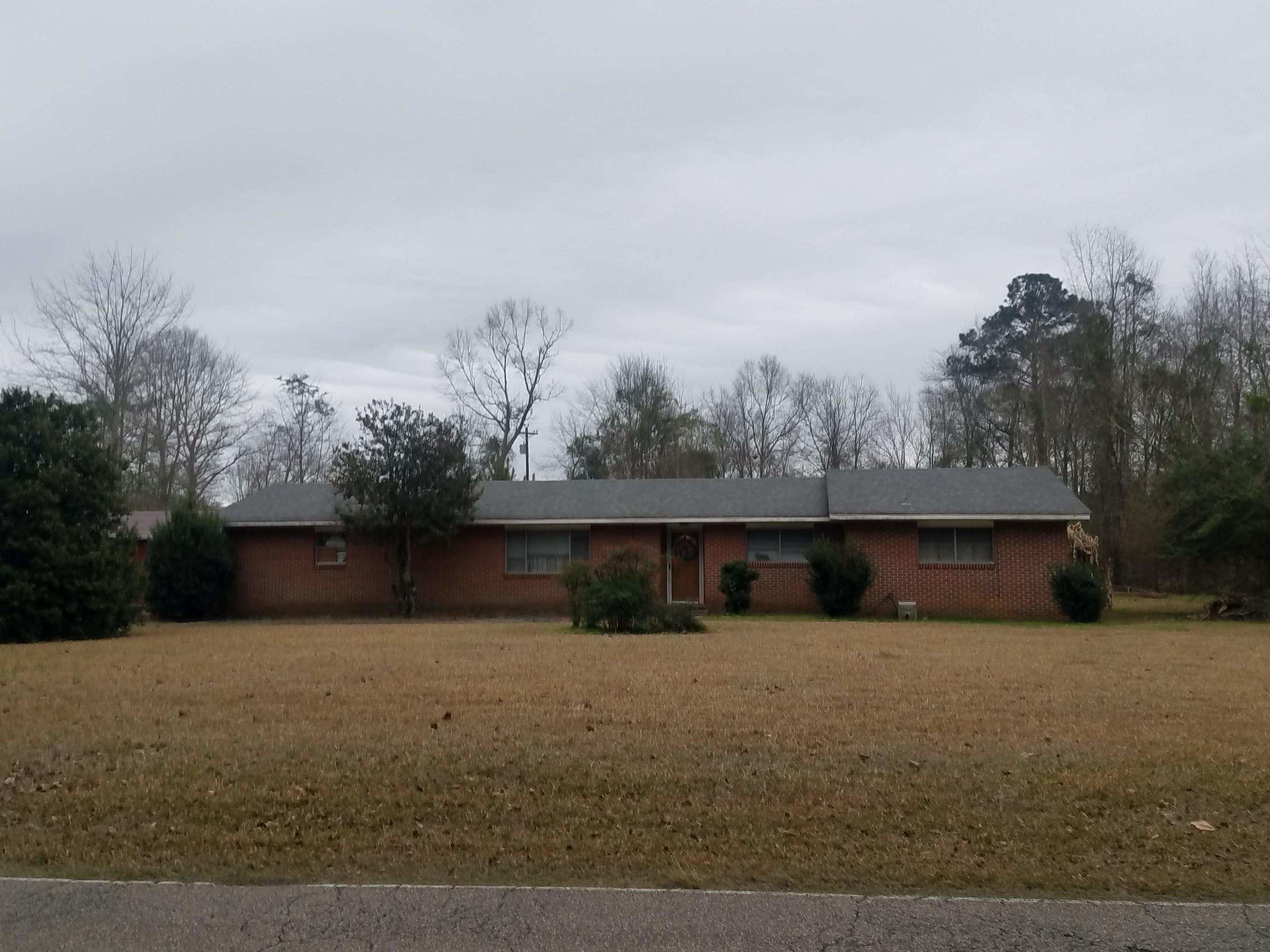 Property Photo:  278 J C Bryant Rd.  MS 39401 