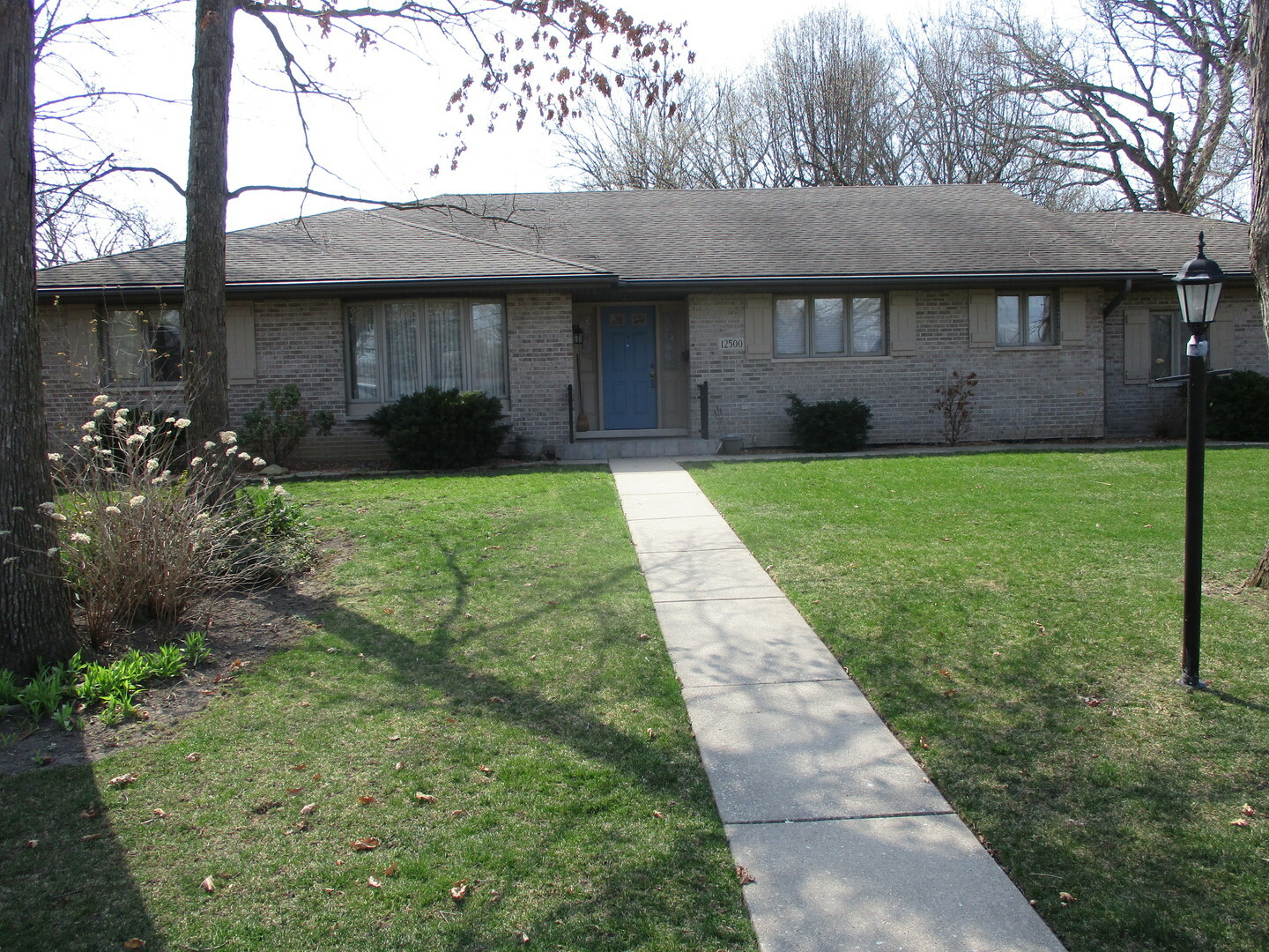 Property Photo:  12500 S Natchez Avenue  IL 60463 