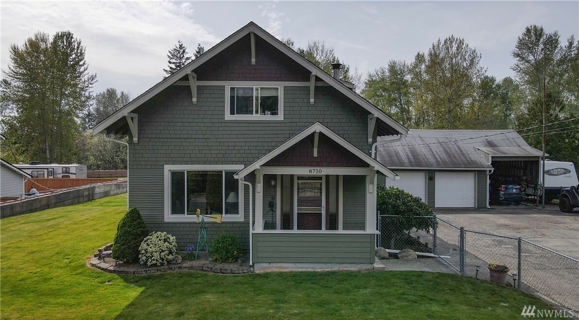 Property Photo: 8710 Golden Givens Rd E WA 98445