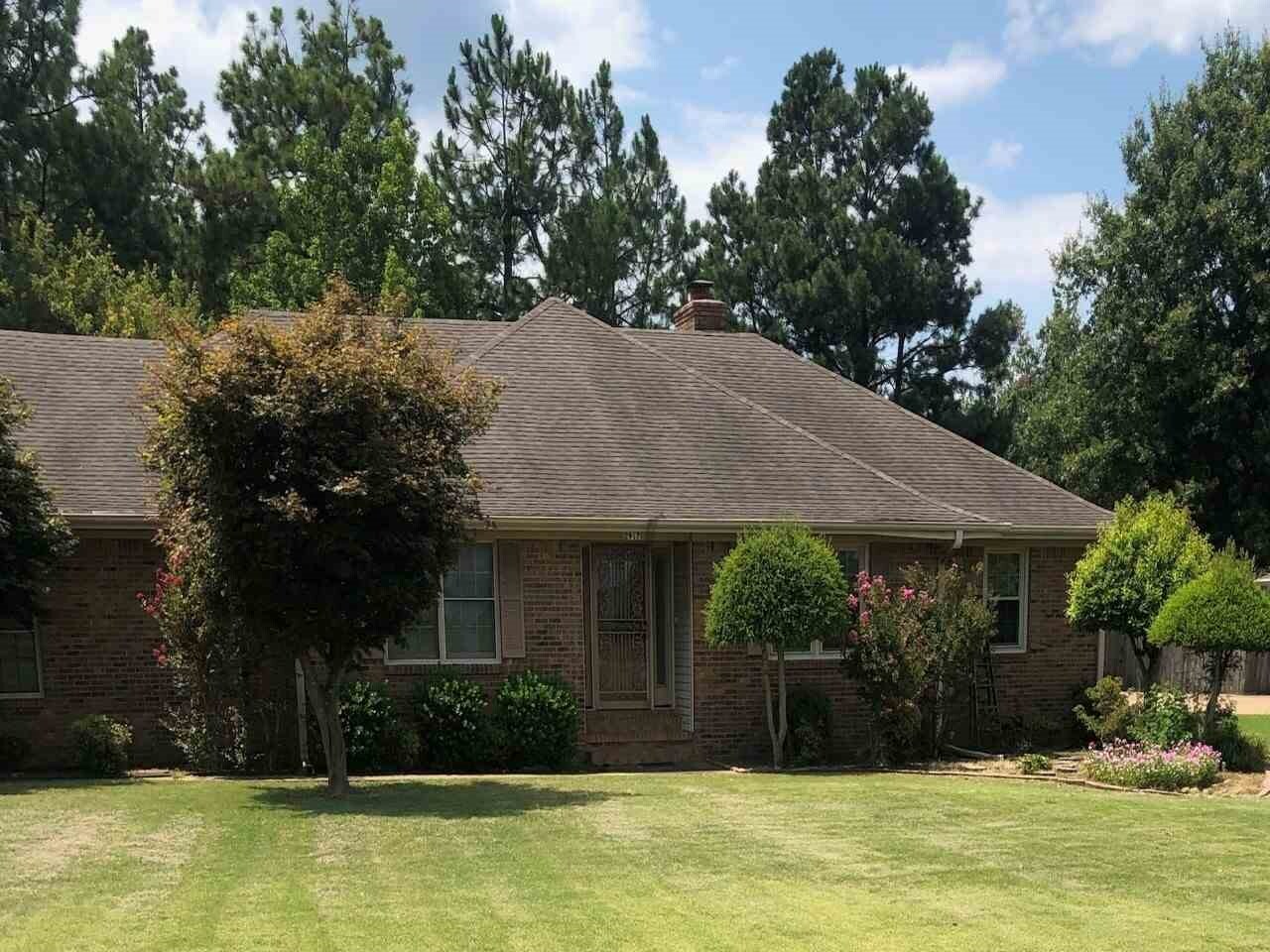 Property Photo:  2917 N 6th Street  AR 72315 