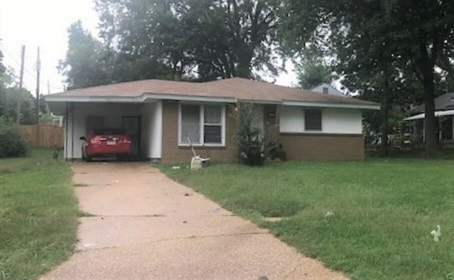 Property Photo: 813 Valley Drive AR 72401