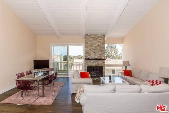 Property Photo: 28258 Rey De Copas Ln CA 90265